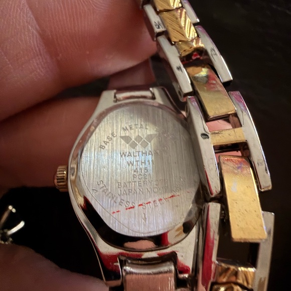 Vintage like new Gold and Silver Waltham Women\'s Watch main image 4